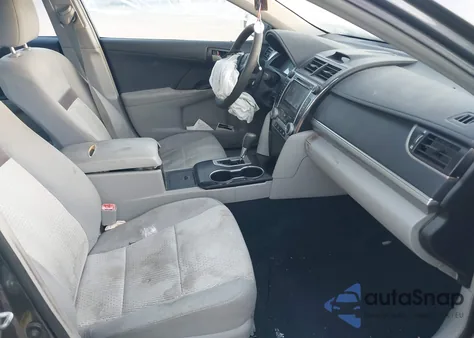 2013 Toyota Camry Le z USA, uszkodzony, nr VIN 4T1BF1FK0DU232887